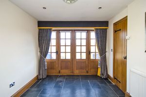 Photo 11- click for photo gallery